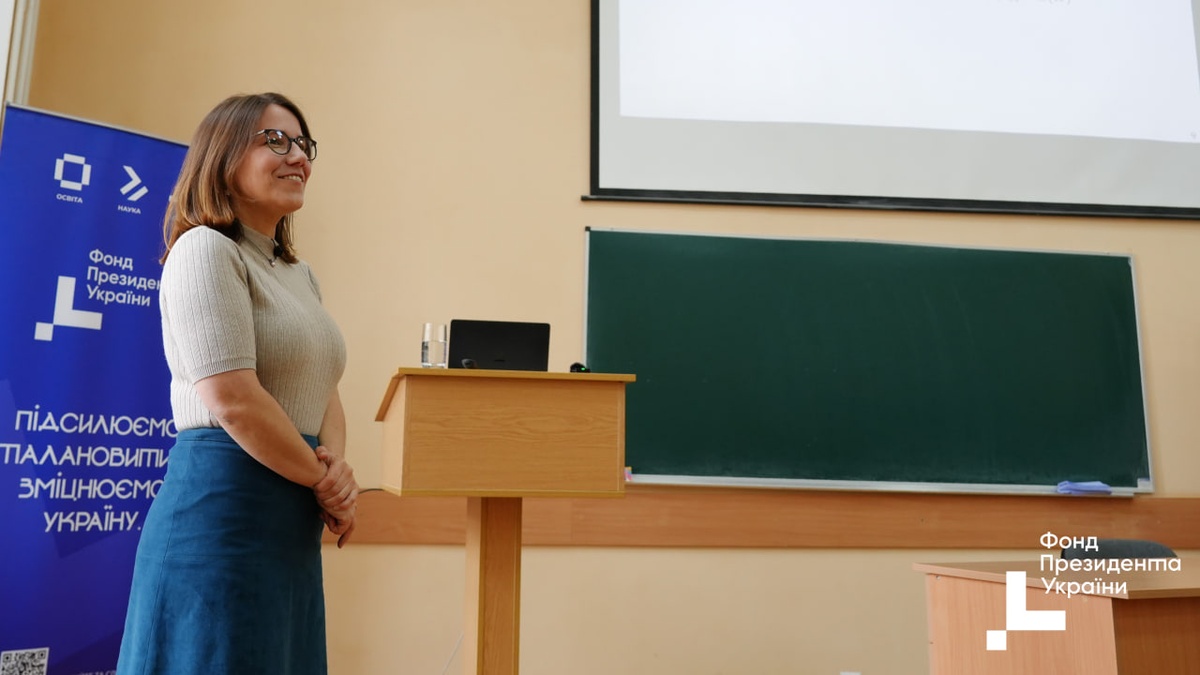 Професорка Оксфорду Сандра Кіфер провела відкриту лекцію у Львівському університеті