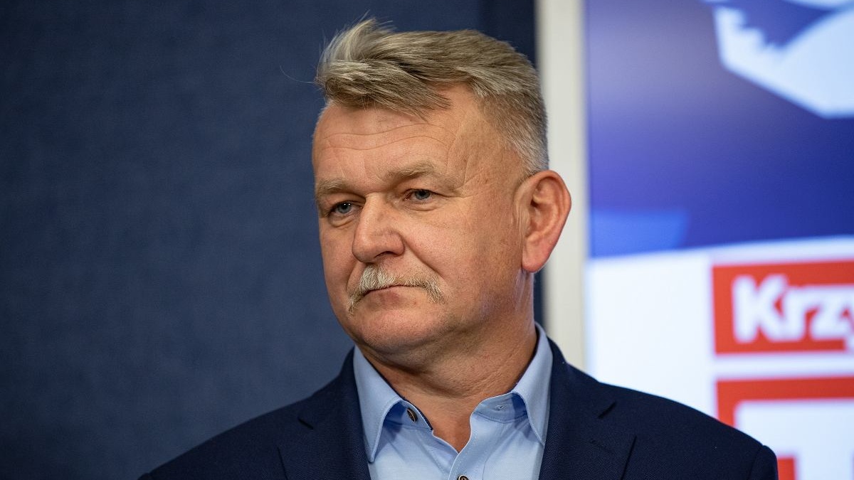 Polish court finds former dpty finance minister guilty of xenophobic statements – media