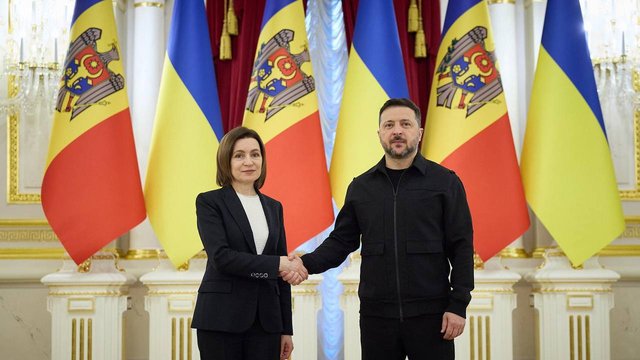 Кулеба обсудил с Санду построение нового моста через Днестр и альтернативное сообщение через Молдову