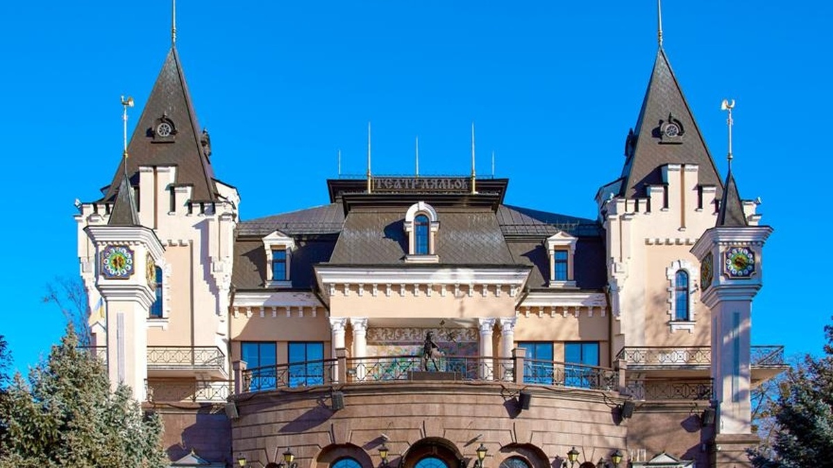 Куди піти з дітьми в червні. Гастролі Харків’ян на київській сцені