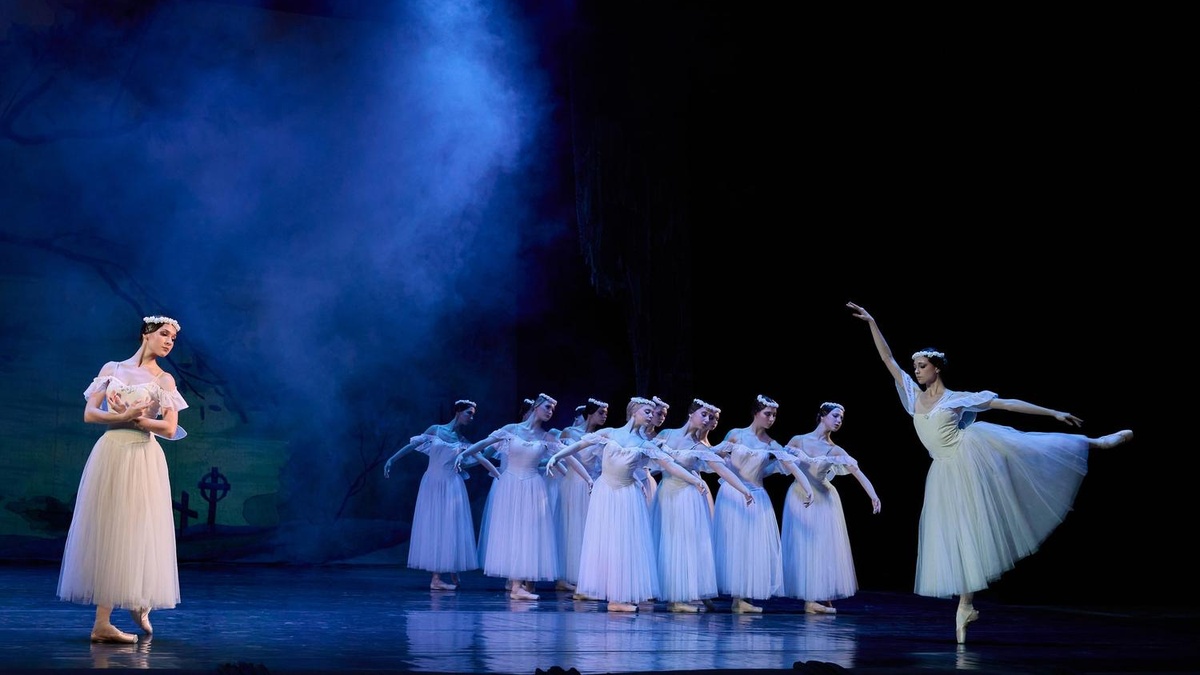 Катерина Кухар представила прем’єру “Малевич. Супрематичний рух” у Національній опері
