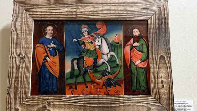 У МЗС України відкрився виставковий проєкт "Повернення пам'яті Херсона"