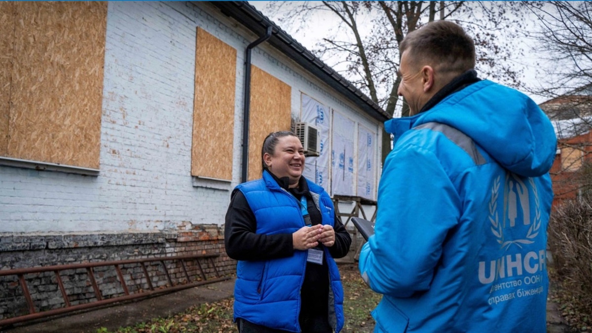 UNHCR has supported over 2,200 war-damaged communal facilities across Ukraine, keeping essential services running after attacks