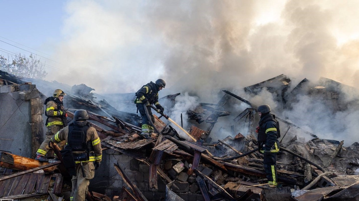 ДСНС: На Харківщині внаслідок удару БпЛА загинула жінка, постраждали троє людей, серед них дитина