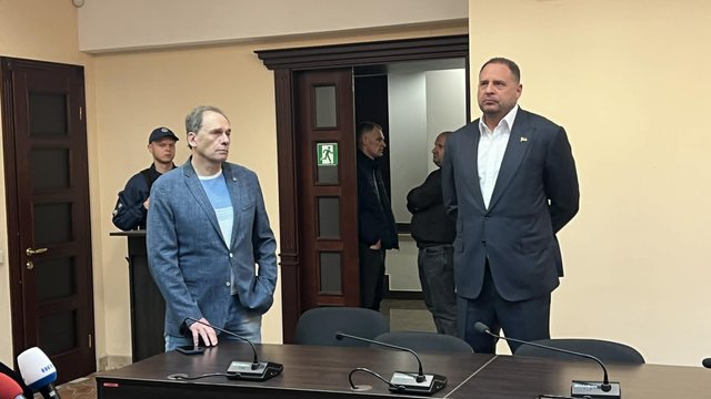Ермак будет обжаловать решение ВАКС о мере пресечения