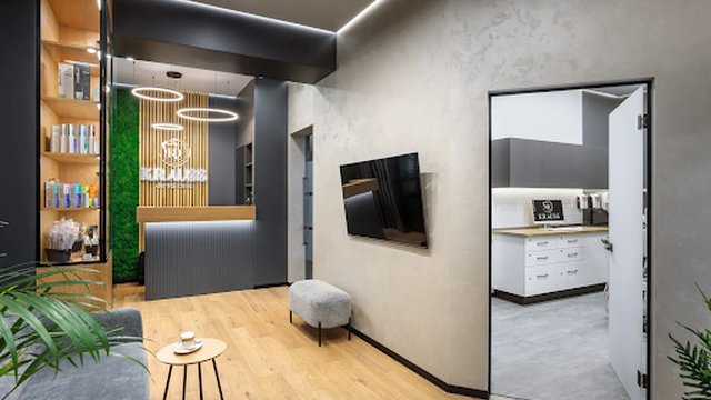 стоматологічна клініка KRAUSS DENTAL