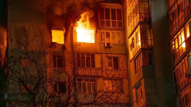 Зеленський: Ворог влаштовує жорстоке сафарі на людей щодня в наших прифронтових і прикордонних громадах