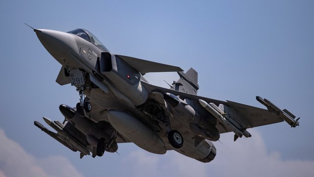 Федоров сподівається на "хороші новини" щодо закупівлі Gripen за кілька місяців