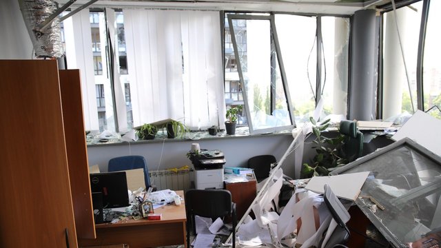 Головний офіс БЕБ пошкоджений внаслідок обстрілу Росії