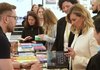 Стало відомо, які книги Олена Зеленська придбала на Книжковому Арсеналі