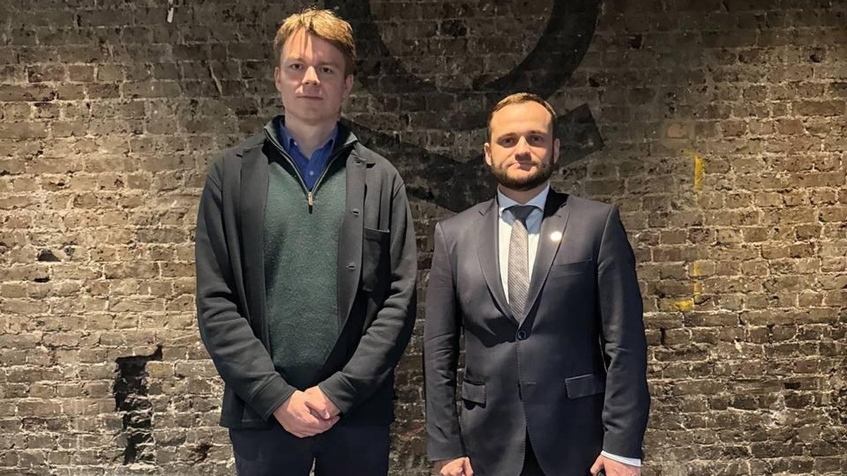 Кулеба та керівник Palantir Europe обговорили залучення цифрових технологій, зокрема ШІ, для посилення стійкості критичної інфраструктури України