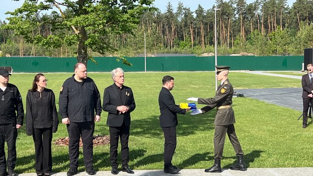 Голову ОУН Мельника та його дружину перепоховали на НВМК