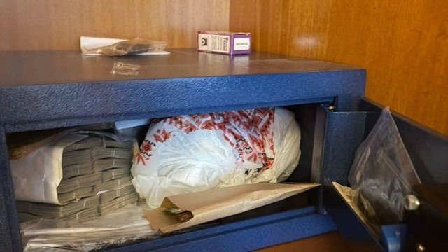 За "кришування" схеми з відвертим контентом затримано керівництво облпідрозділів поліції в Івано-Франківській, Тернопільській та Житомирській областях