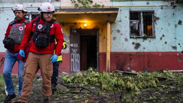 УЧХ працює над ліквідацією наслідків російської атаки на Запоріжжя