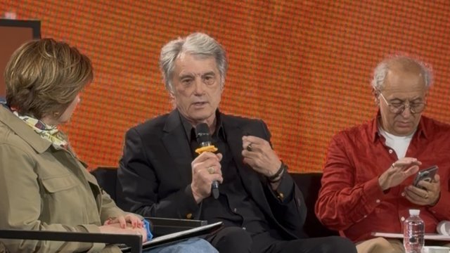 Ющенко: Якщо руйнується мова, руйнується і суб’єктність держави