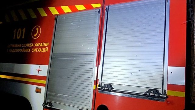 Ворожий обстріл пошкодив пожежно-рятувальну частину в Олександрівці – ДСНС