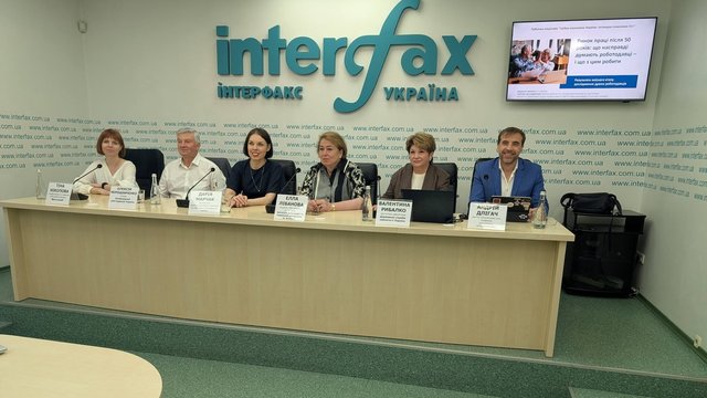 Подолання стереотипів та "скілз-гепу" є критичним для залучення фахівців віком 50+ до ринку праці – думка
