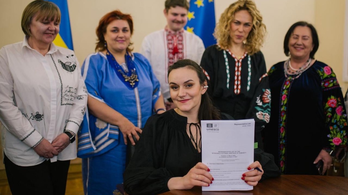 Україна подала вишиванку до Репрезентативного списку нематеріальної культурної спадщини ЮНЕСКО