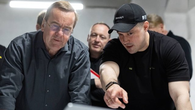 Федоров та Пісторіус взяли участь у засіданні міністрів оборони ЄС онлайн з прифронтового регіону