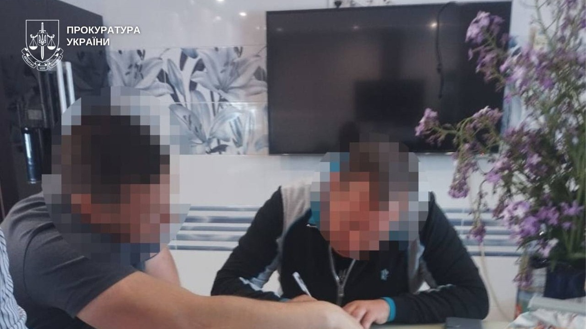 Мер П'ятихаток у тяжкому стані після замаху на вбивство, підозрюваного затримано – прокуратура