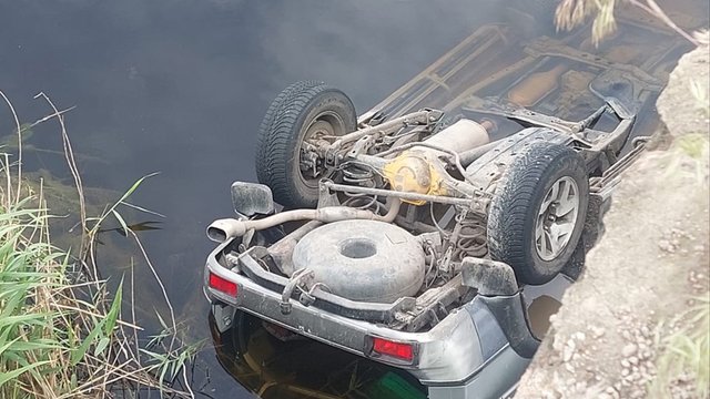 ДТП на Миколаївщині: Позашляховик упав з мосту у воду, постраждали четверо дітей та двоє дорослих