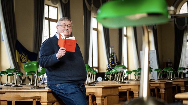 У “Смолоскипі” розповіли про наслідки затоплення: пошкоджено близько 30% книжкового фонду