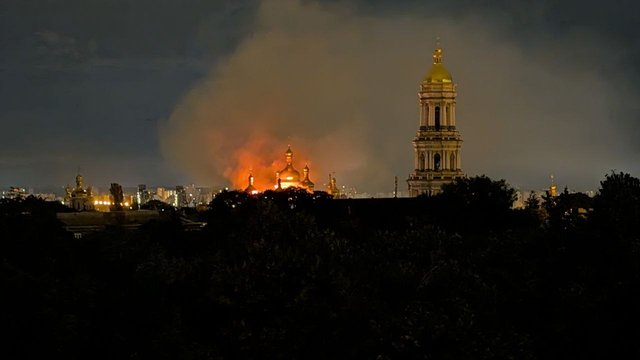 Пожежа Успенського собору внаслідок обстрілу в ніч на 15 червня 2026 року