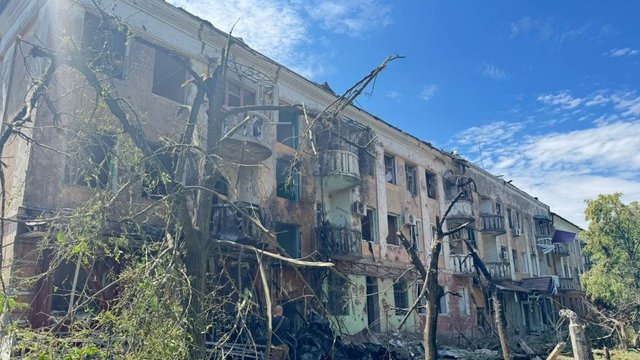 Окупанти скинули 3 бомби на Слов'янськ, у місті 6 постраждалих, серед них дитина – ОВА