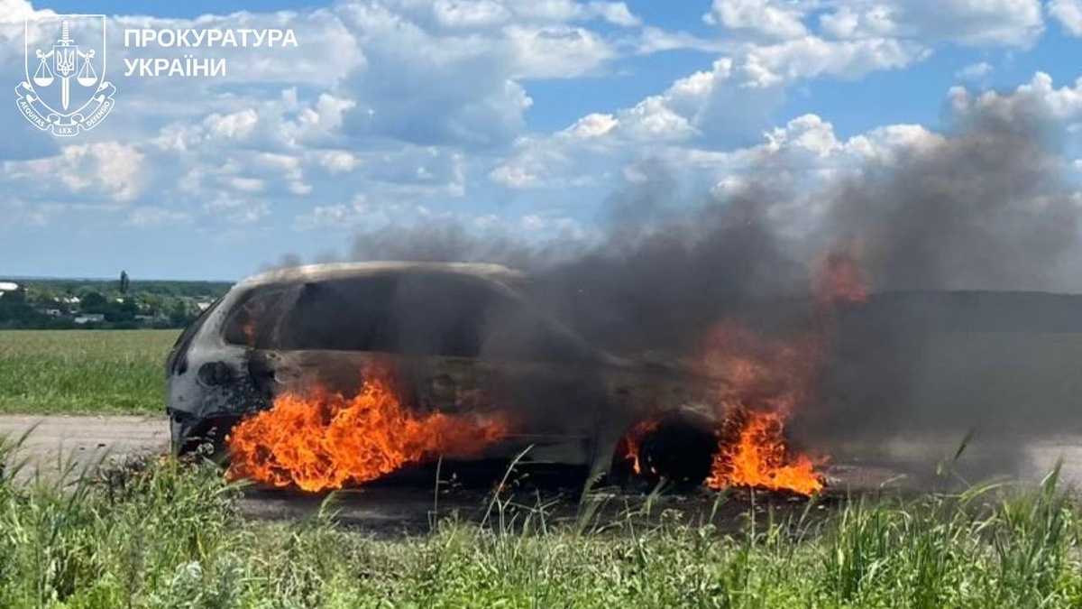 Двоє цивільних постраждали через атаки дронів у Харківській області