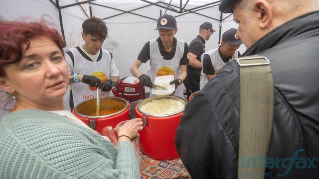 Наслідки нічного обстрілу. Просп. Европейського союзу 64, Київ, 02.06.2026