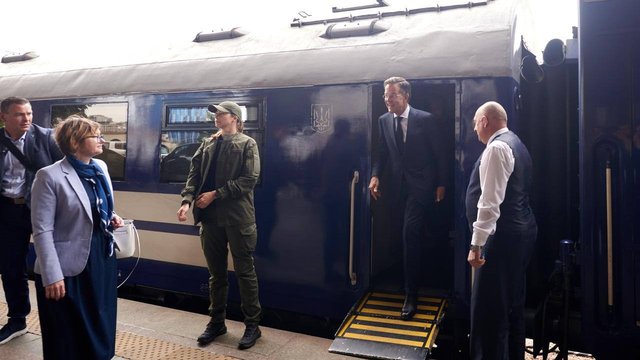 NATO Secretary General arrives in Kyiv