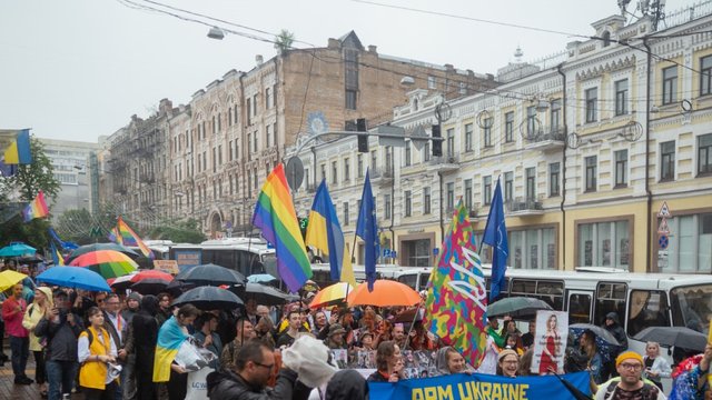 КМДА напередодні "КиївПрайду" закликала зберігати спокій, поважати права і свободи інших та реагувати на повітряну тривогу