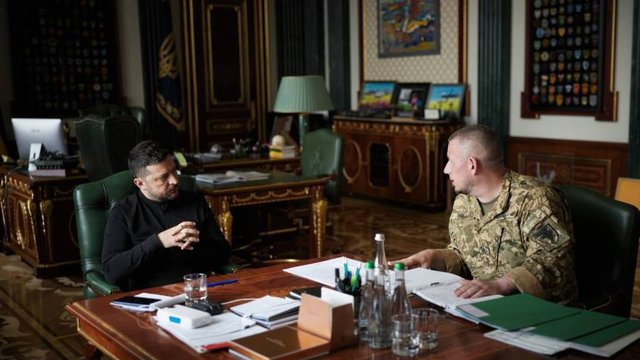 Зеленський анонсував масштабування програми прямого фінансування бойових підрозділів