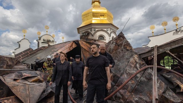 Zelenskyy: Targeted Russia attack on Lavra and Mystetskyi Arsenal area confirmed