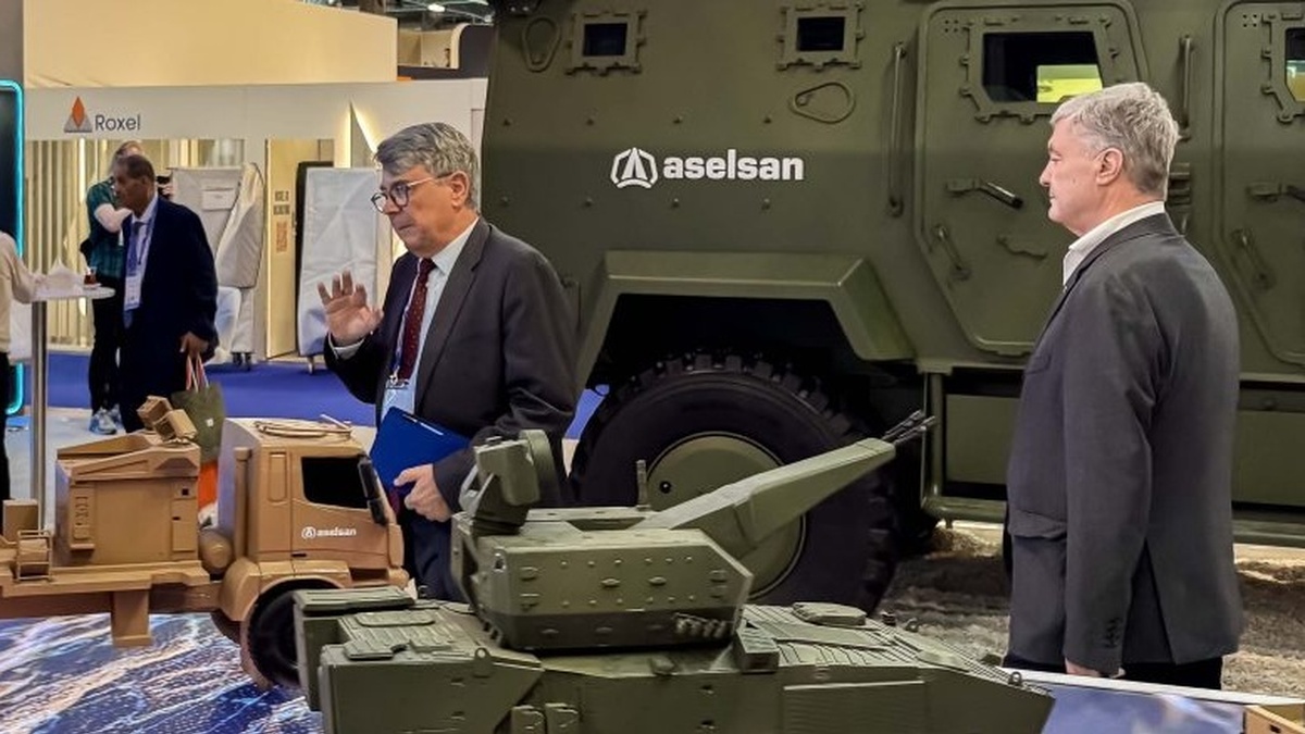 Poroshenko announces investment in joint anti-drone missile production with US, Baltic states