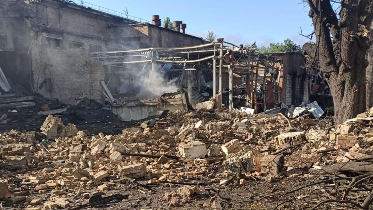 РФ завдала удару двома балістичними ракетами по Кіностудії ім. Довженка – генпрокурор