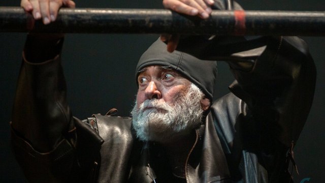 Театр Франка представив прем'єру "KING ЛІР! Версія" у постановці Хостікоєва