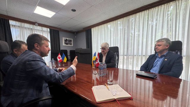 УЧХ поділився досвідом реагування під час війни з керівниками національних товариств Червоного Хреста і Червоного Півмісяця
