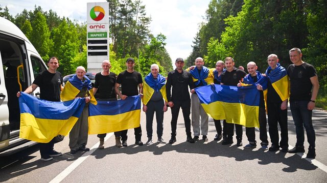 Лубінець: В Україну вдалося повернути ще сімох цивільних, яких Росія незаконно утримувала у неволі