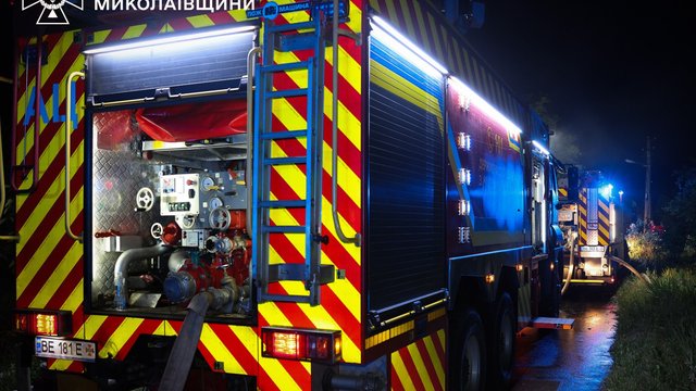 Russian overnight drone attack on Mykolaiv wounds 3, damages private homes – official