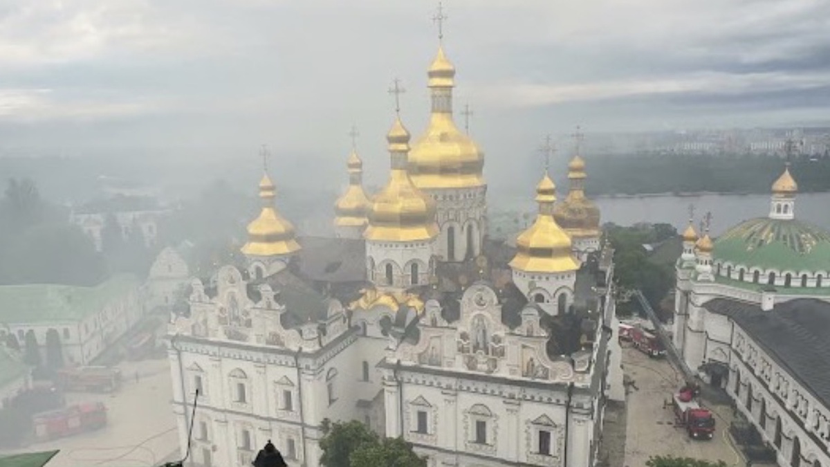 Удар РФ по Києво-Печерській лаврі пошкодив щонайменше п’ять пам’яток національного значення