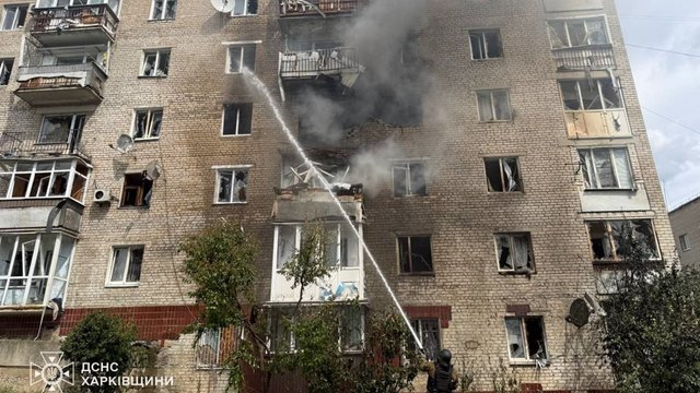 Зеленський: Впродовж тижня Росія застосувала 1400 ударних дронів, майже 1500 КАБ та 19 ракет різних типів