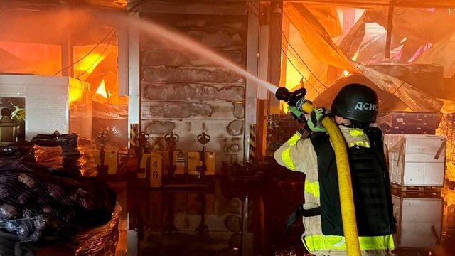 Один із найбільших розподільчих центрів компанії АТБ у Дніпрі виведено з ладу