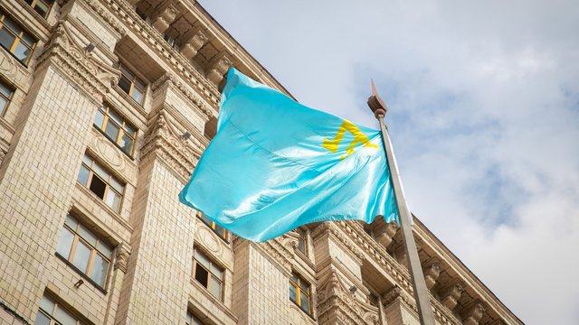 Кримськотатарський прапор залишається важливим символом відновлення територіальної цілісності України – МЗС