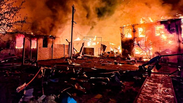 ГСЧС: Число пострадавших в результате вражеского удара по Балаклее увеличилось до восьми