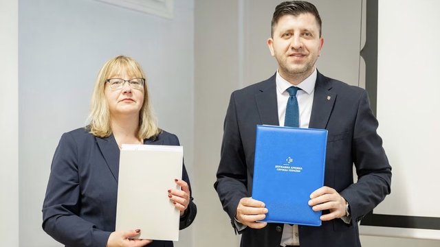 Вперше в історії: до України повернуться архівні документи, втрачені під час Другої світової війни - Хромов