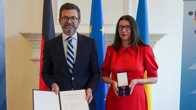 Українська філологиня Матійчук отримала від президента Німеччини хрест "За заслуги"