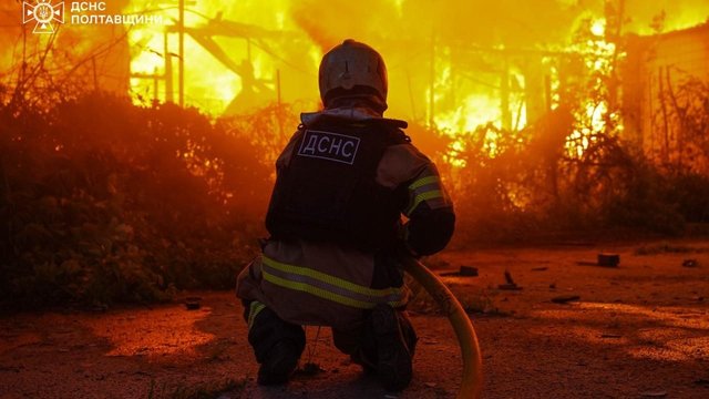 Россия атаковала два предприятия в Полтавской области: Двое погибших, 13 пострадавших