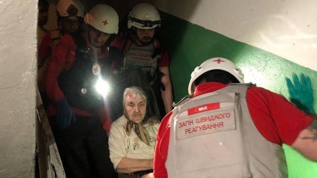 УЧХ допомагав постраждалим після ракетної атаки РФ на Киів