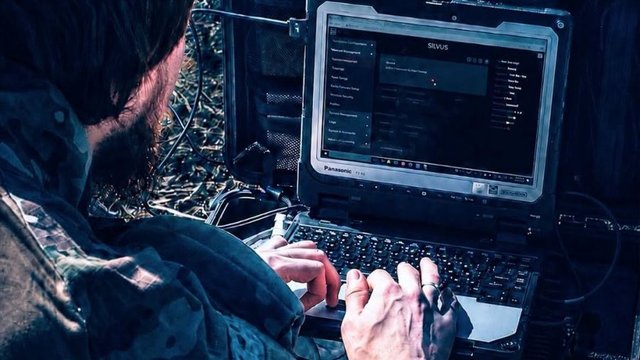 ССО заявили про ураження останнього великого "бензинового" НПЗ РФ за 1,5 тис. км від України
